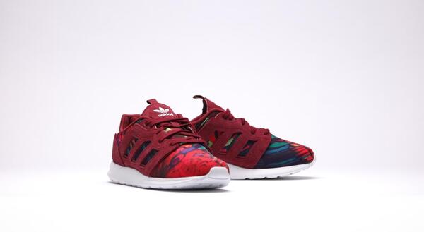は adidas Originals ZX 500 2.0 W 